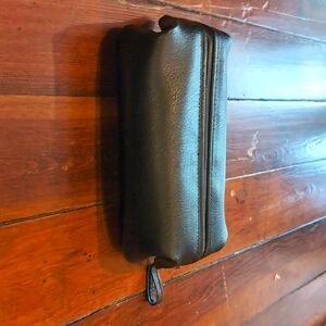 Faux leather vintage dop kit